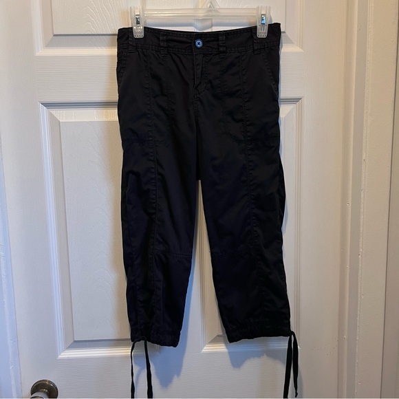 Calvin Klein Jeans Pants - 3/25$💥 Calvin Klein Jeans Capri pants cargo black Women XS XSmall